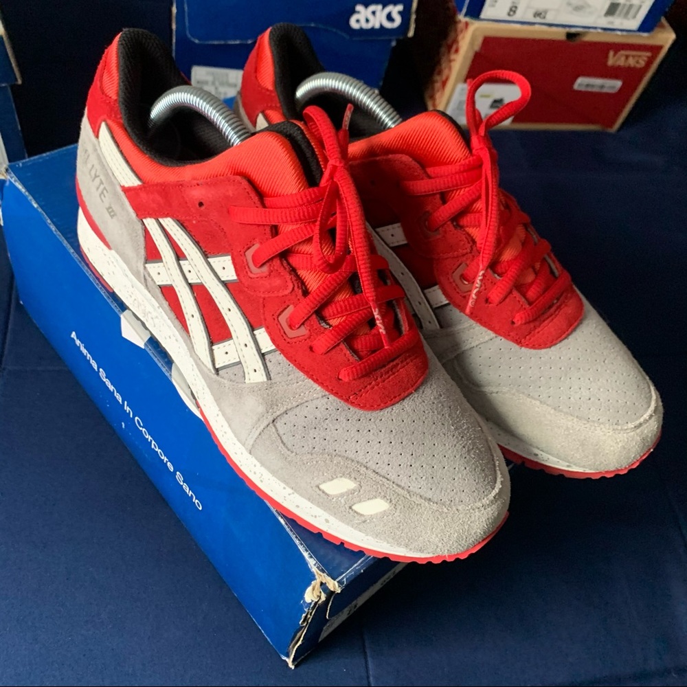 SOLD! ASICS Gel-Lyte III - Picture 3 of 6